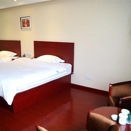 Greentree Inn Huai'An Bus Station Golden Eagle Xinya Huaihai Road Business Hotel Extérieur photo