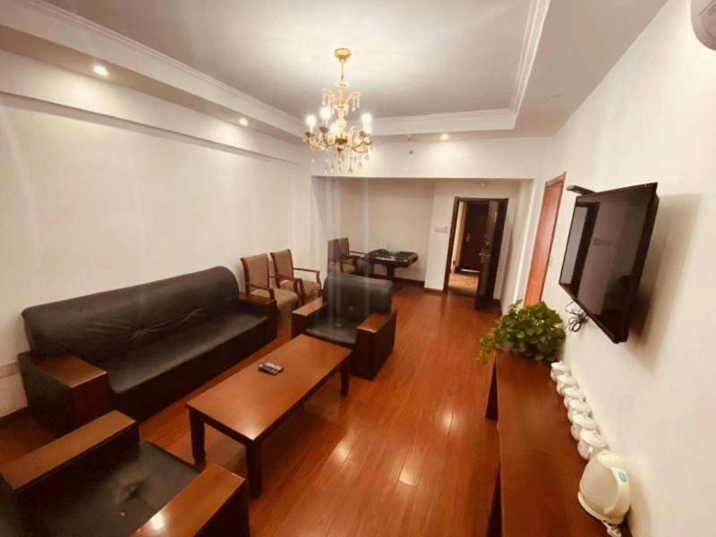 Greentree Inn Huai'An Bus Station Golden Eagle Xinya Huaihai Road Business Hotel Extérieur photo