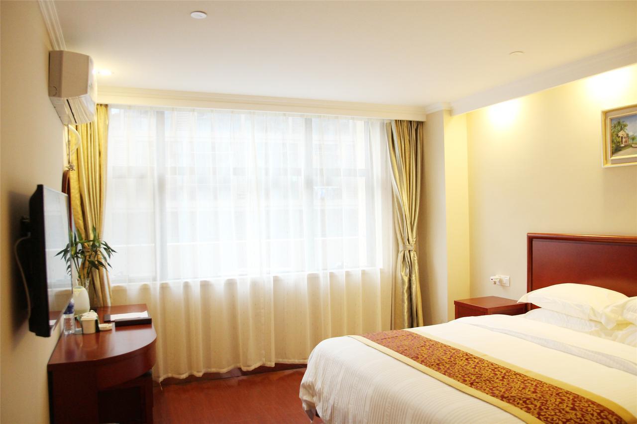 Greentree Inn Huai'An Bus Station Golden Eagle Xinya Huaihai Road Business Hotel Extérieur photo