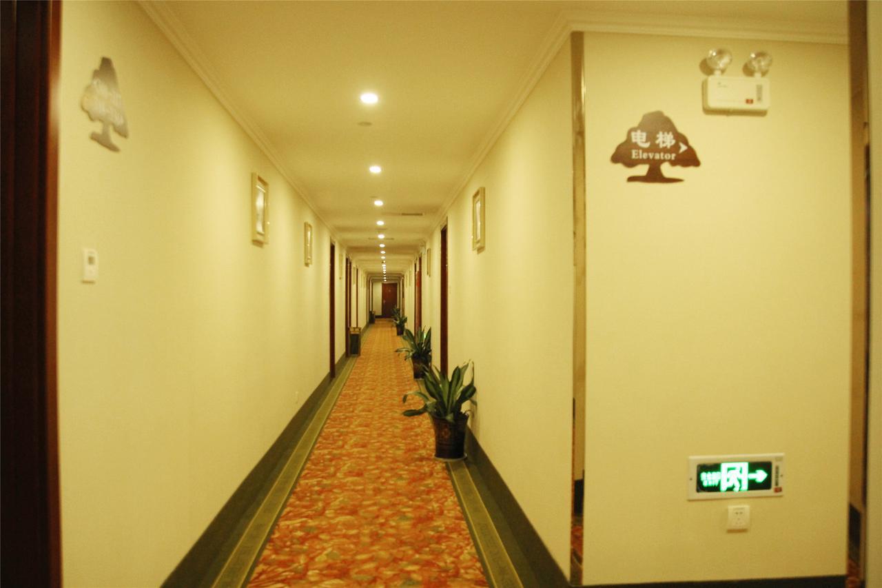 Greentree Inn Huai'An Bus Station Golden Eagle Xinya Huaihai Road Business Hotel Extérieur photo