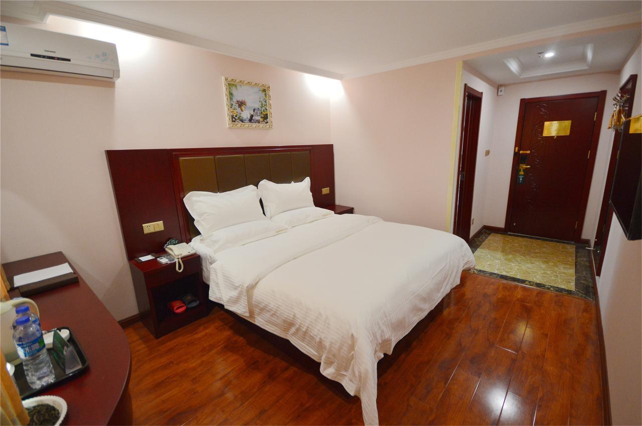 Greentree Inn Huai'An Bus Station Golden Eagle Xinya Huaihai Road Business Hotel Extérieur photo