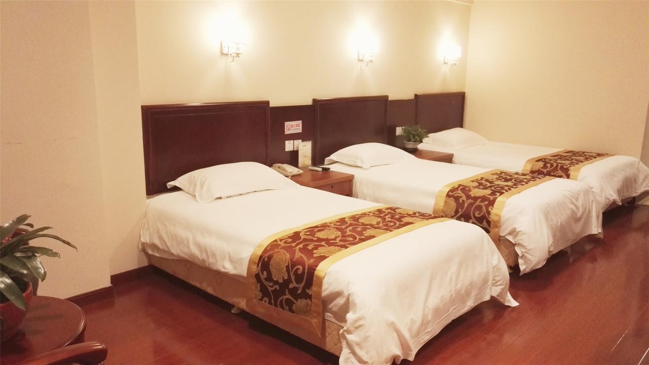 Greentree Inn Huai'An Bus Station Golden Eagle Xinya Huaihai Road Business Hotel Extérieur photo